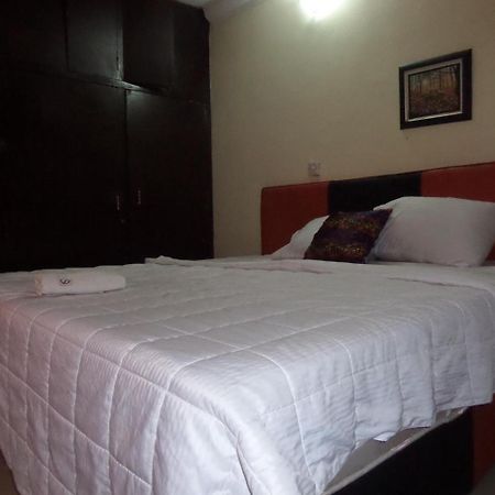 Ikeja Budget Hotel Buitenkant foto